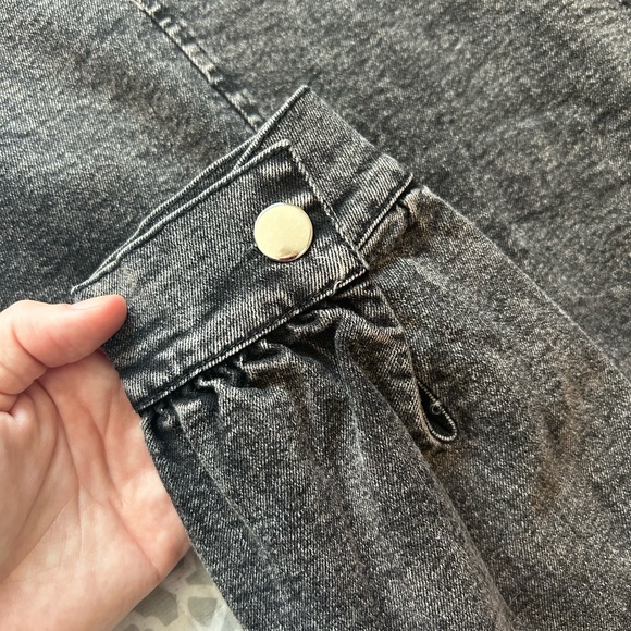 🖤Denim Ruffle Dress🖤 - Picture 6 of 7